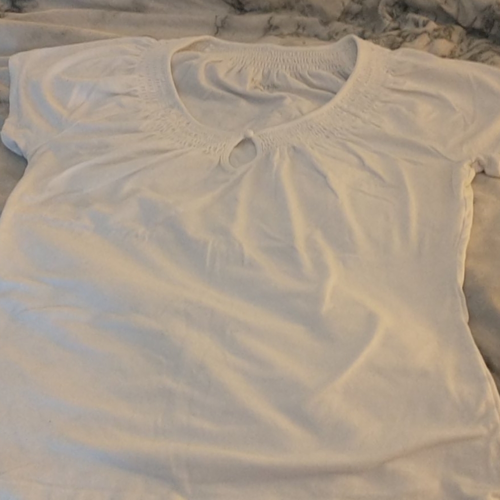White ruched top